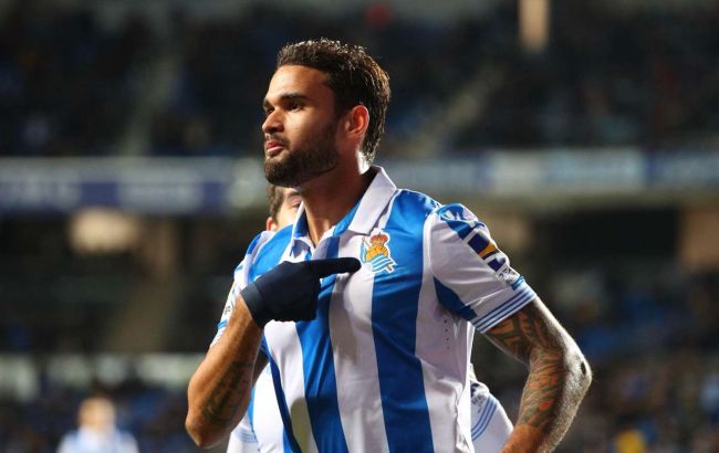 "Барселона" намерена подписать нового форварда до конца недели