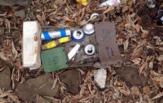 В Донецькій області виявили сховище з протитанковими та протипіхотними мінами