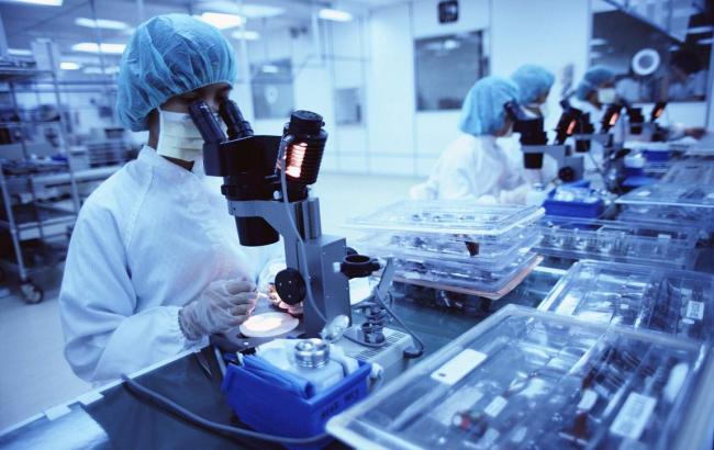 У иностранцев теперь больше возможностей получить "зеленую карту" в КНР