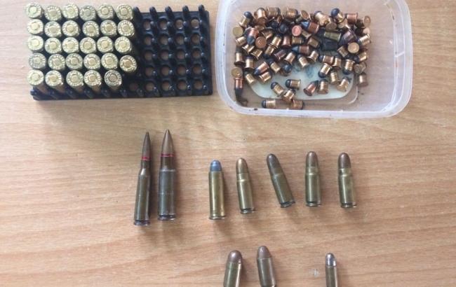 В Крым пытались провезти оружие и боеприпасы