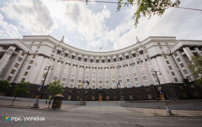 Правительство с 1 октября увеличит компенсации по программе "Прихисток" для переселенцев