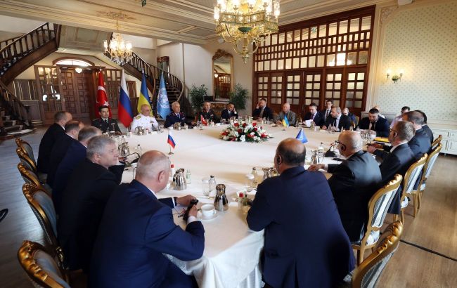 Украина хочет быстрее заключить сделку по "зерновому коридору", - Reuters