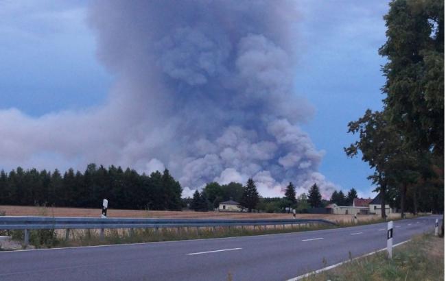 Под Берлином из-за лесного пожара эвакуировали более 500 человек