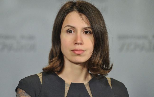 Черновол через суд требует открытия дела против Портнова