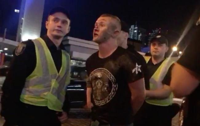 В Киеве на болельщиков "Ливерпуля" напали хулиганы в масках, - Mirror