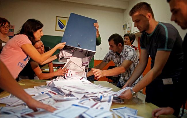 В Боснии и Герцовине сегодня пройдут выборы президента и парламента