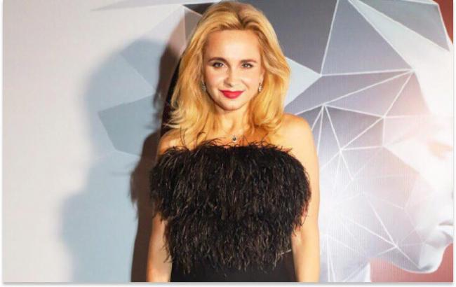 "Невероятная женщина": Лилия Ребрик покорила поклонников стильным нарядом