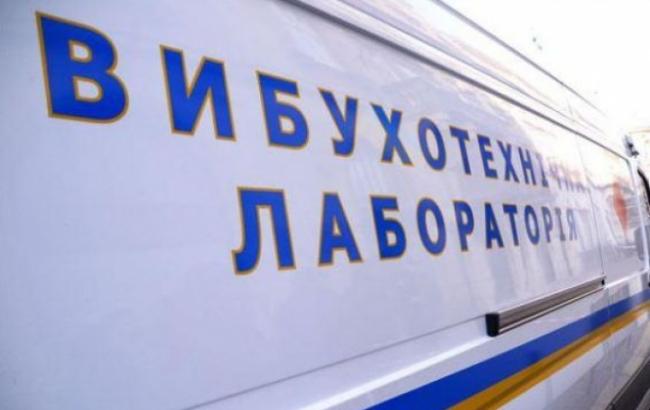 В Киеве возле ресторана бросили взрывпакет