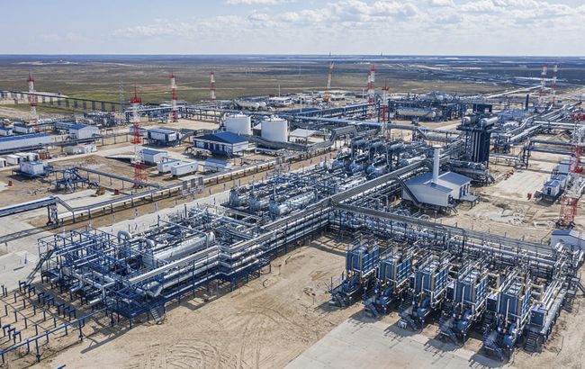 Атаки на НПЗ торкнулись понад 10% потужностей Росії, - Bloomberg