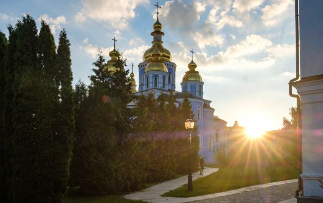 Успіння Богородиці: красиві щиросердечні привітання з великим святом