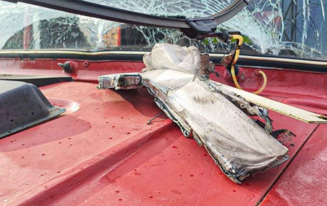 Росіяни обстріляли автомобіль ДСНС на Сумщині: двоє рятувальників у лікарні (фото)