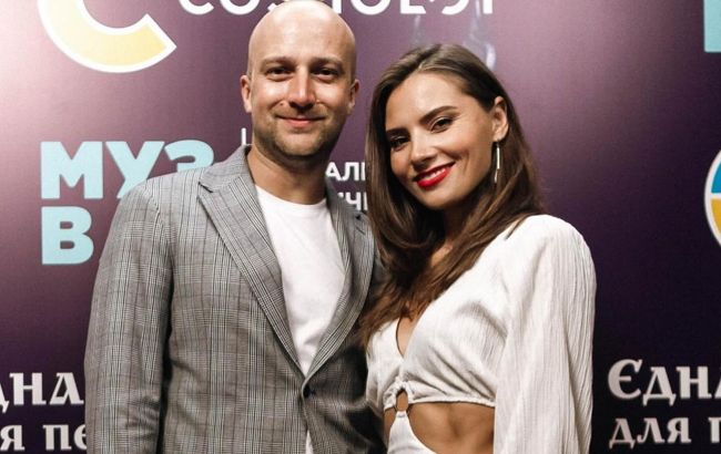 Зірка "Спіймати Кайдаша" оголосила про розставання з відомим актором (відео)