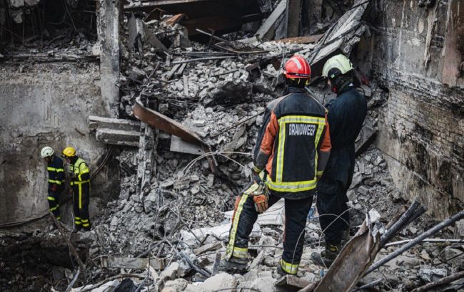Обстрел Харькова 7 июня: под завалами предприятия обнаружили еще одно тело