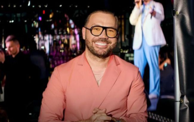 Андре Тан розкрив секрет ідеального гардероба: що купити восени 2025