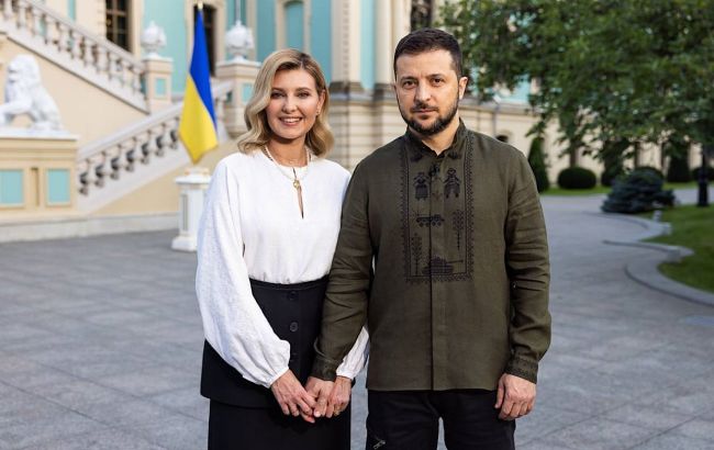 Какой семейный лук выбрали Зеленские в день памяти о погибших в годовщину Революции свободы