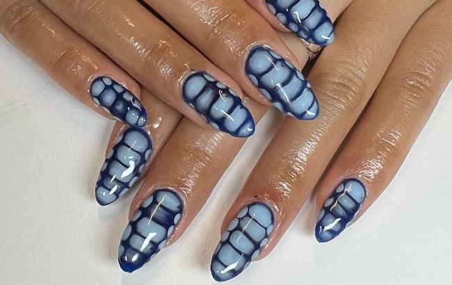 7 сміливих ідей манікюру у вигляді змії для святкування Китайського Нового року 2025