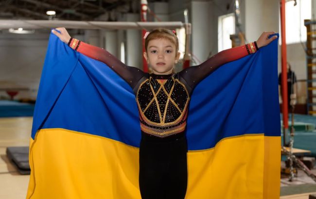 6-річна українка вразила світ: гімнастка тричі побила попередній світовий рекорд