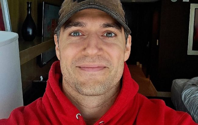 Упражнения миллионера из Голливуда: как звезда "Бэтмена" поддерживает тело в топформе