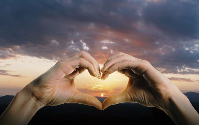 Март подарит большую любовь только этим знакам Зодиака. Счастье накроет с головой