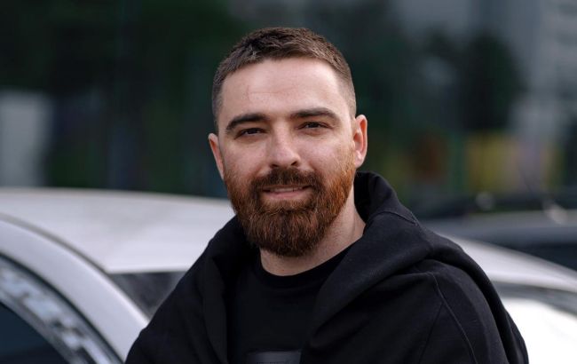 Фіналіст "Холостячки" замилував новими фото з маленьким сином