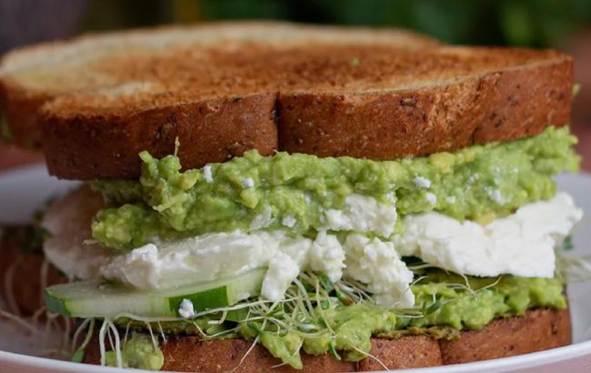 Найкращий сніданок, який потрібно їсти всім гіпертонікам