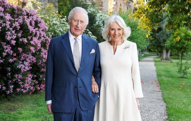 20 щасливих років: рідкісні архівні фото Чарльза III і Камілли, які вас вразять