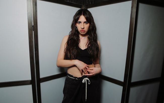 "Я вкрала гроші": українська співачка здивувала відвертим зізнанням