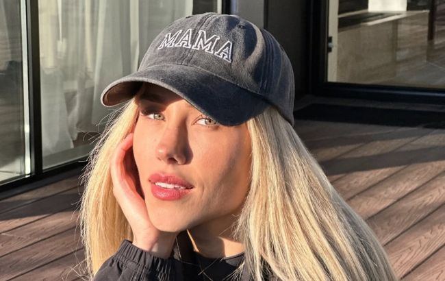 Грубі черевики знову в моді: з чим їх носить Даша Квіткова