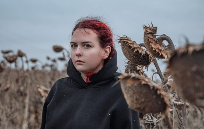 Пташка з "Азовсталі" пояснила, що тригерить військових: "Закинути в багажник і відвезти на передову"