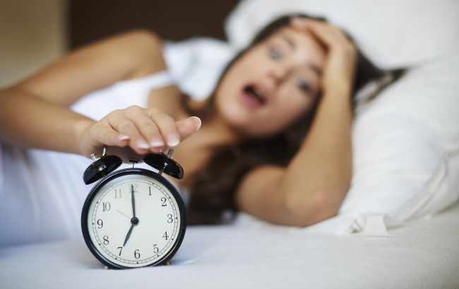 Стресс, усталость и тревога: как перейти на летнее время и не "сломать" весь режим