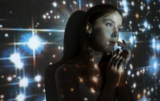 Кровавая Луна и опасные градусы: астролог предупредила о рисковых днях недели