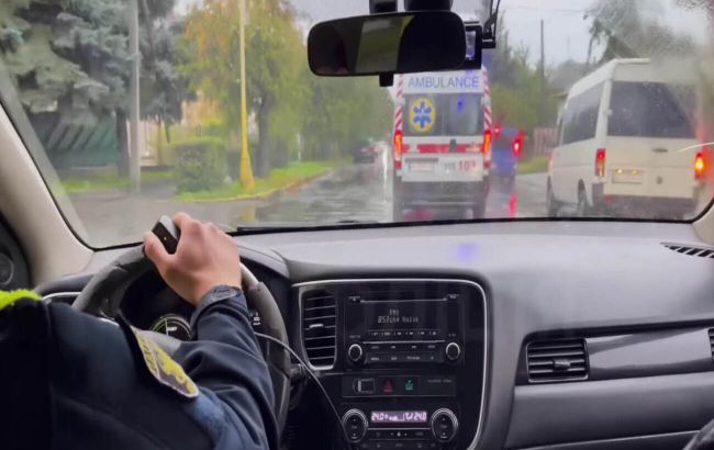 Водії мають бути готові. Поліція провела "рейд" в Ужгороді, перевірку пройшли не всі