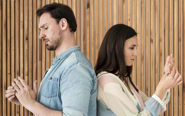 Ви змагаєтесь, а не кохаєте: як конкуренція руйнує стосунки і що з цим робити