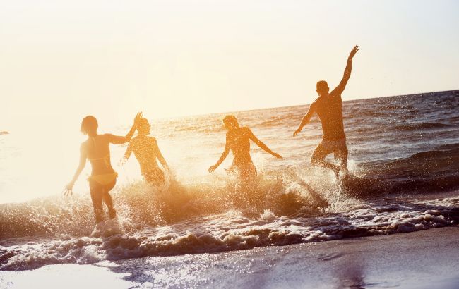 Вы &ndash; наше будущее: яркие и необычные поздравления с Днем молодежи