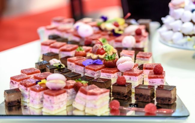 Тяга к сладкому может говорить о серьезных болезнях: когда нужно бежать к врачу