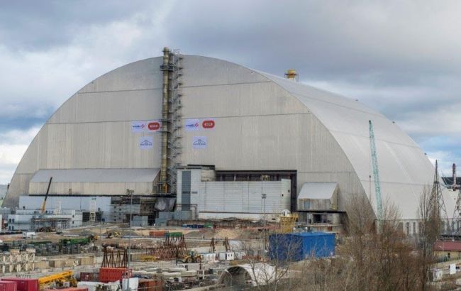 Создатели нового укрытия на ЧАЭС гарантируют 100 лет радиационной безопасности, - Порошенко