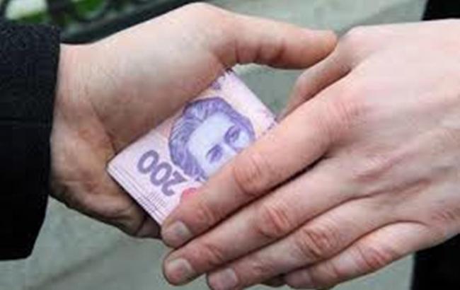 У Київській обл. на 22 тис. грн хабара затримали інспектора ДСНС