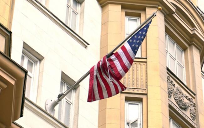 Рекордное число россиян пожелали эмигрировать в США