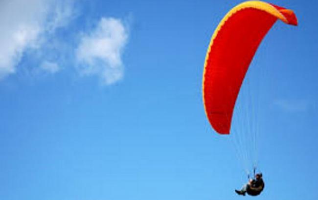 Прихильник ІД спробував на параплані перелетіти з Ізраїлю в Сирію