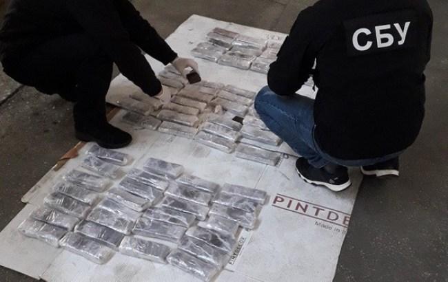 СБУ обнаружила партию наркотика из Европы на полмиллиона долларов США