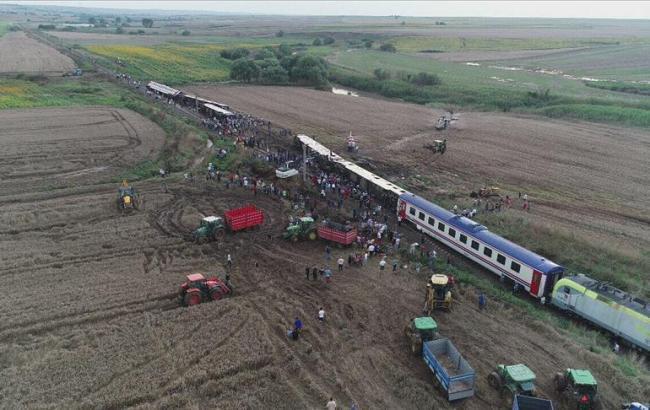 Аварія з пасажирським поїздом у Туреччині: кількість загиблих збільшилася до 24