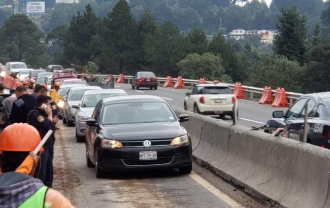 В Мексике пассажирский автобус столкнулся с грузовиком, 13 погибших