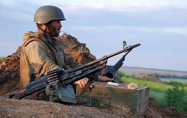 Бойовики обстріляли територію дитсадка у Верхньоторецькому, є постраждала