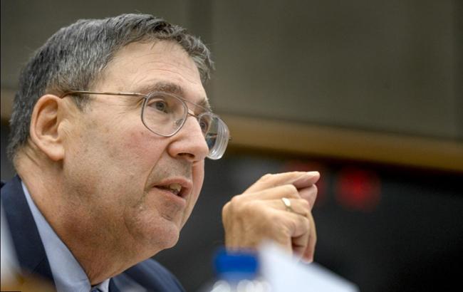 Гербст закликав США надавати 1 млрд долл. військової допомоги Україні на рік