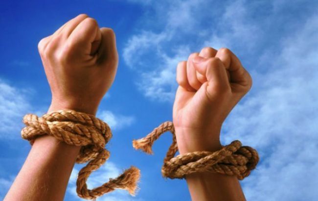 У РФ перебуває 36 українців в статусі жертв торгівлі людьми