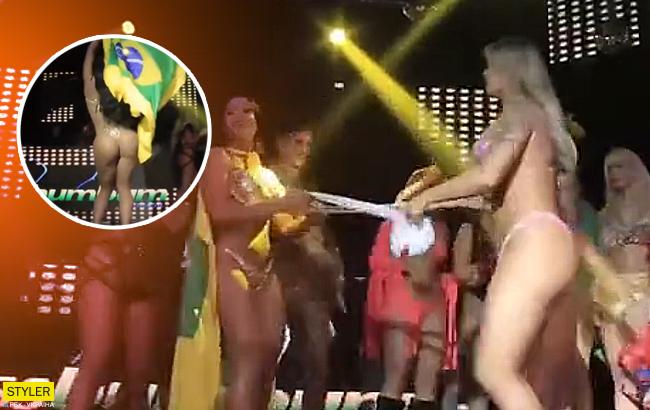 "Чистый силикон": конкурс самых красивых ягодиц закончился потасовкой участниц (видео)