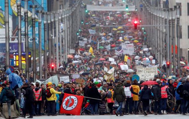 У Брюсселі пройшов багатотисячний марш на захист клімату