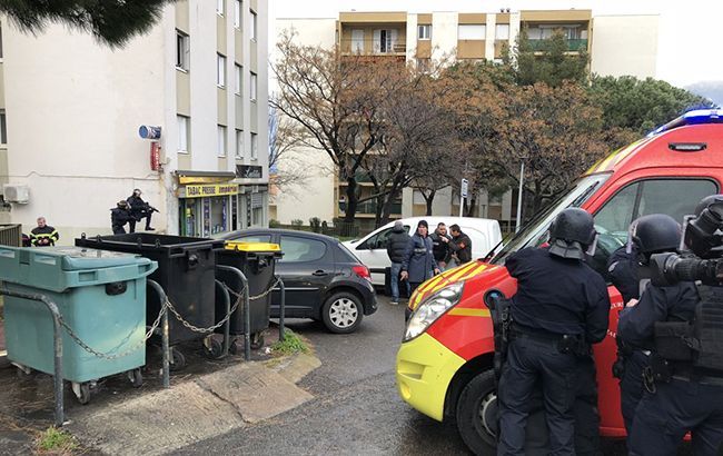 Подозреваемого в стрельбе на Корсике обнаружили мертвым