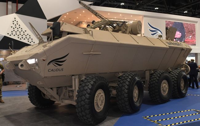 В ОАЭ презентовали бронетранспортер с украинским боевым модулем