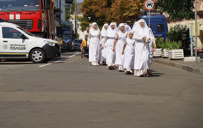 Хресна хода УПЦ МП: в МВС закликали не піддаватися на провокації